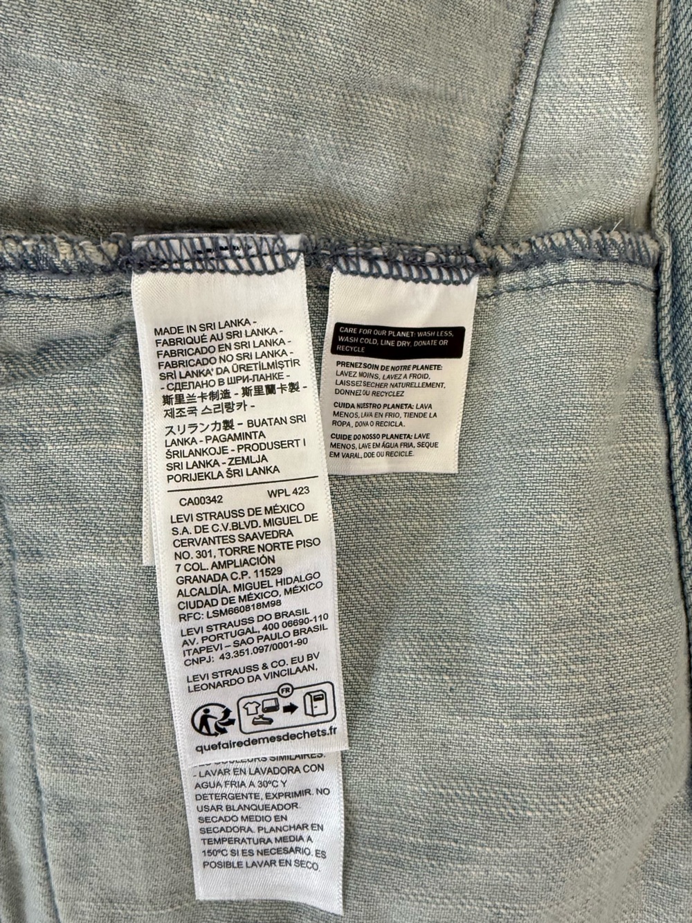 Levi's Light Blue Denim Jacket Sz S - Picture 5 of 7